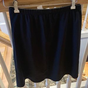Black Athletic Skirt w/ Attached Leggings - Kamp Knox - M